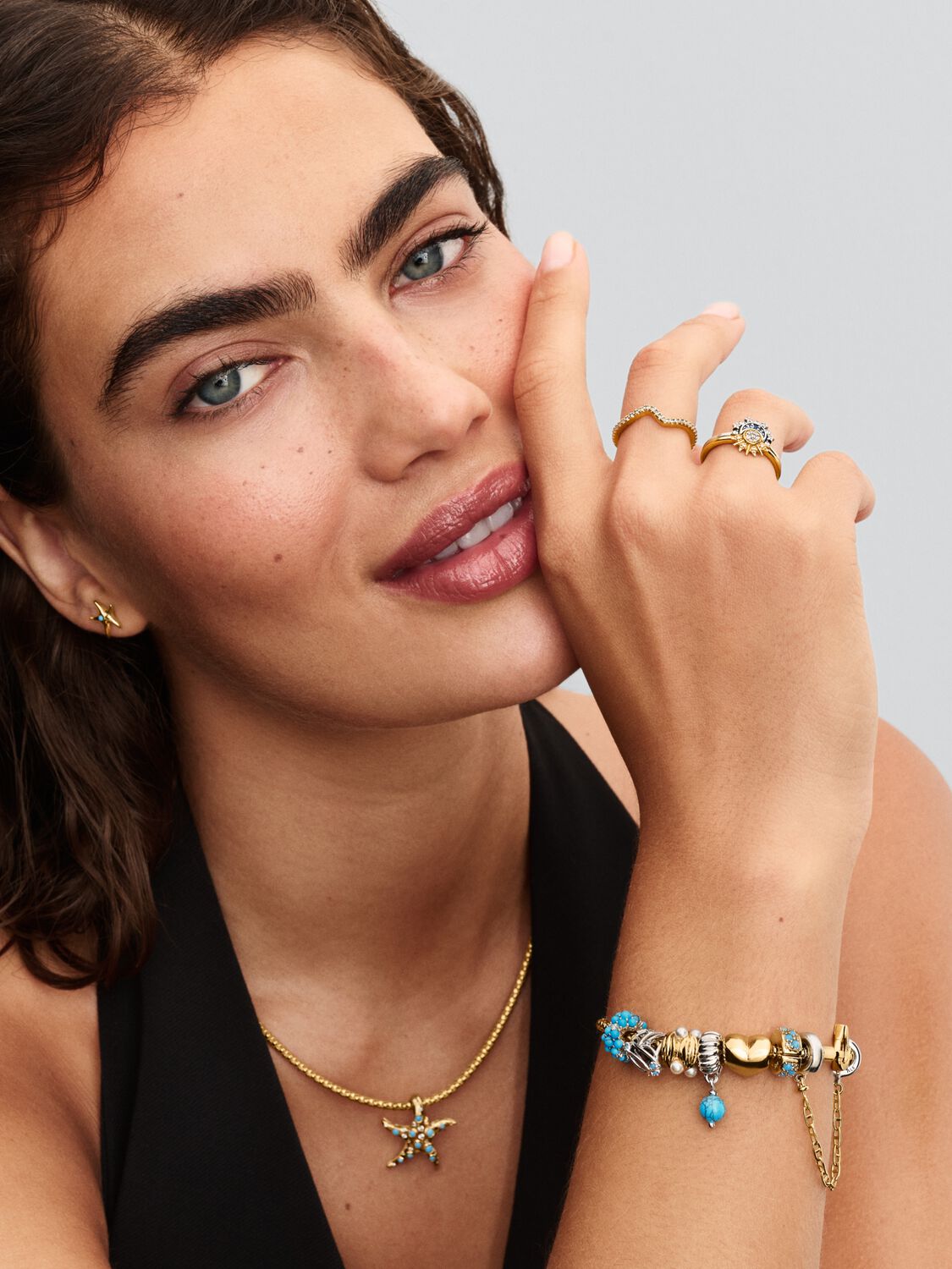 Pandora Moments Earring / 263820C01