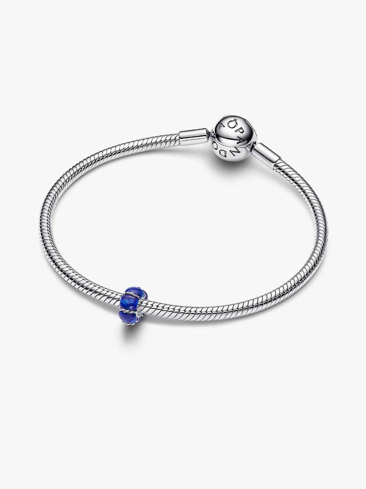 Charm / 794693C01