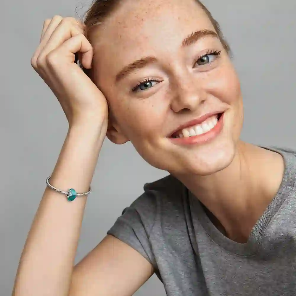 Always friends sterling silver charm with faceted 