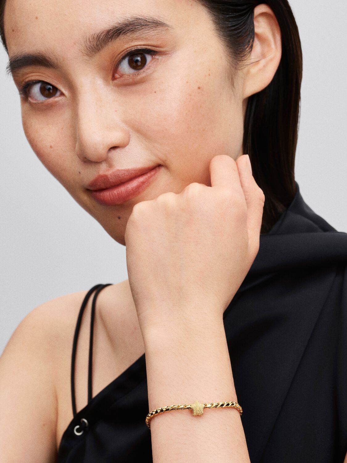 PANDORA Moments Charm / 764050C00