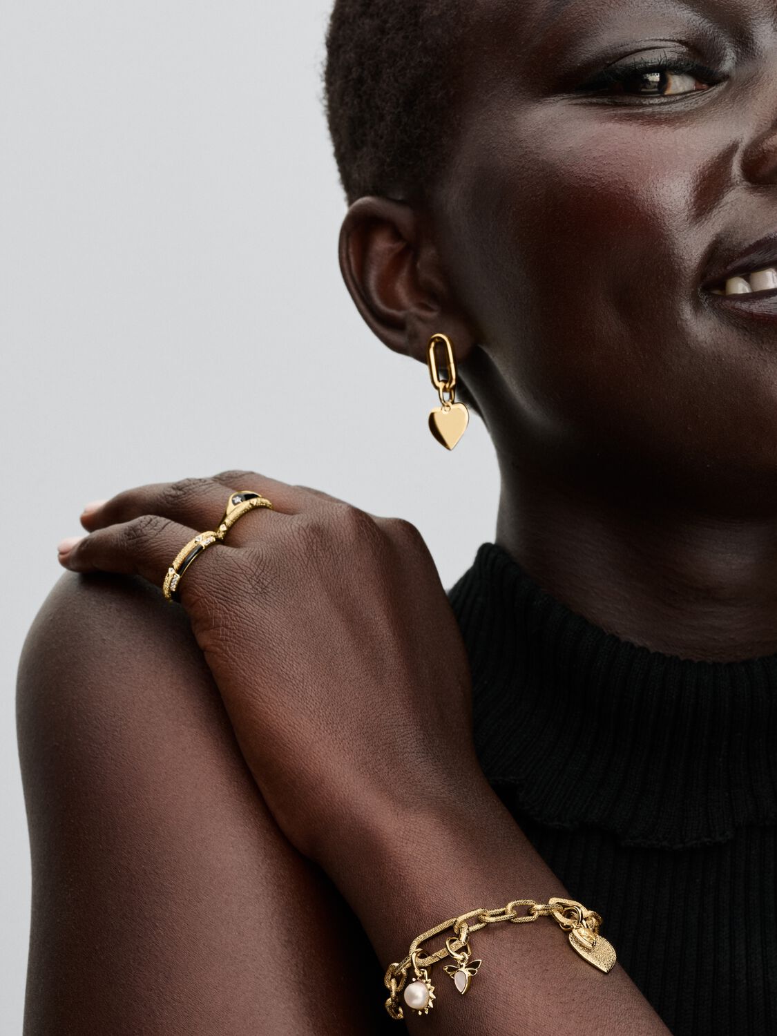 Bee 14k gold-plated mini dangle with white bioresi