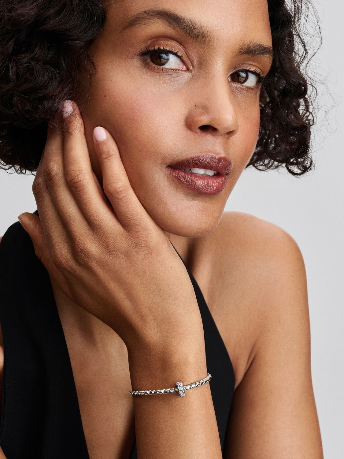 PANDORA Moments Charm / 794032C01