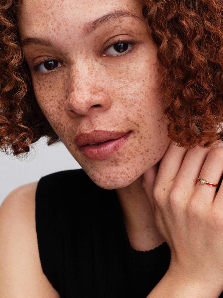 Moments x Marvel Ring / 164211C01-52