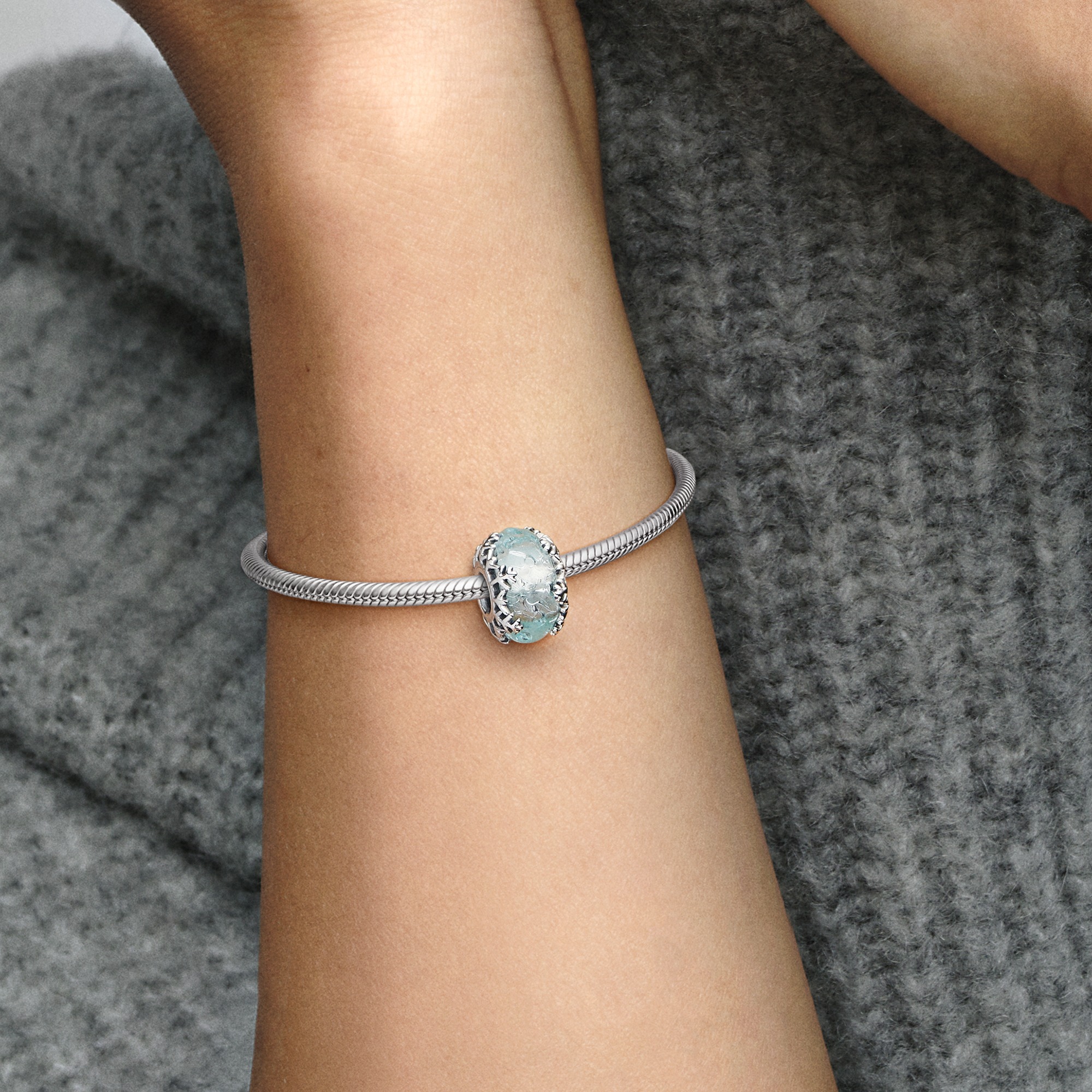 Charm/792377C00