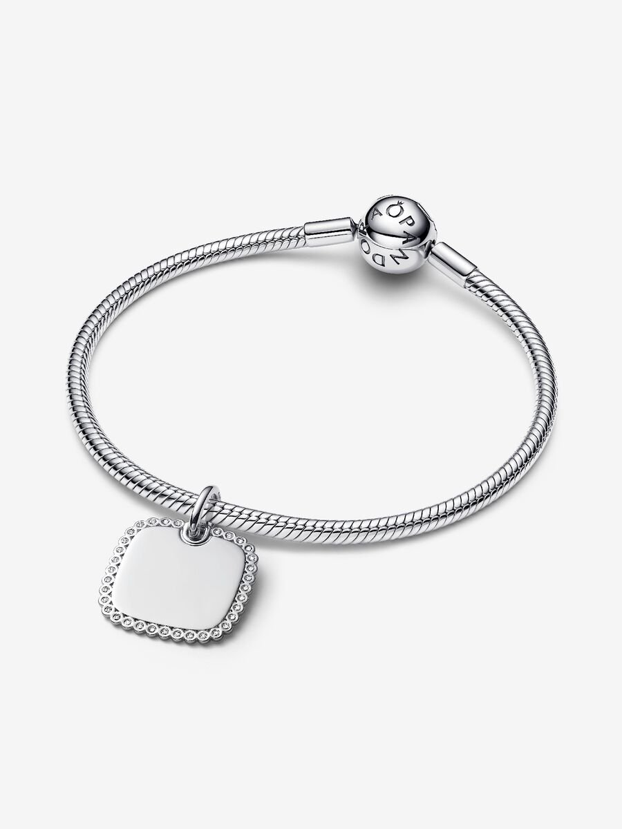 PANDORA Moments Pendant / 394009C01