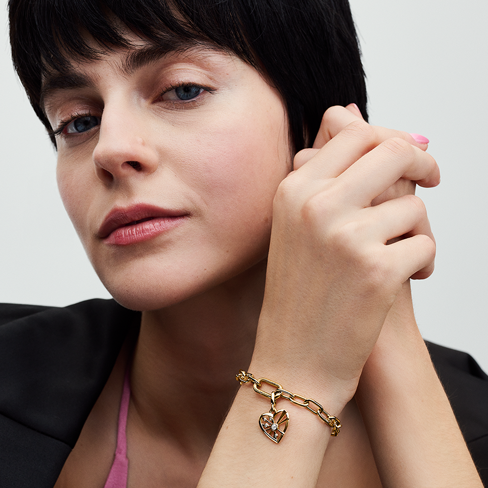 Me Charm / 763453C01