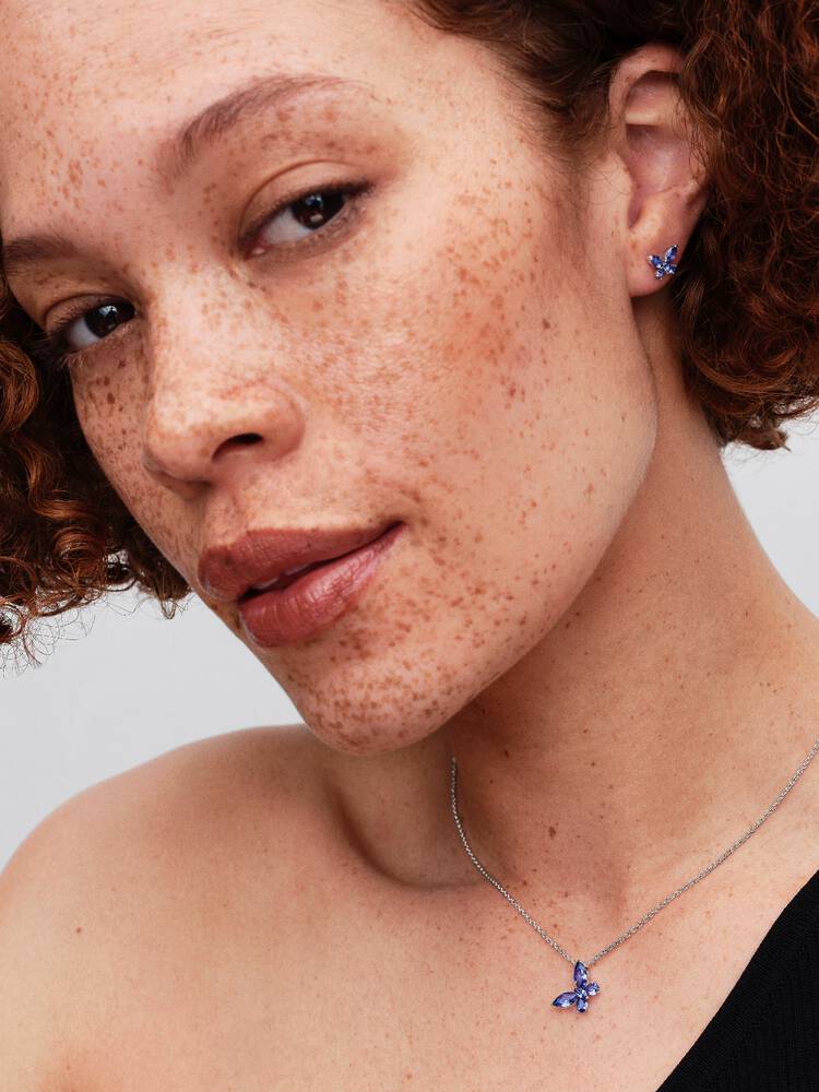 Timeless Necklace & Pendant / 394232C01-45