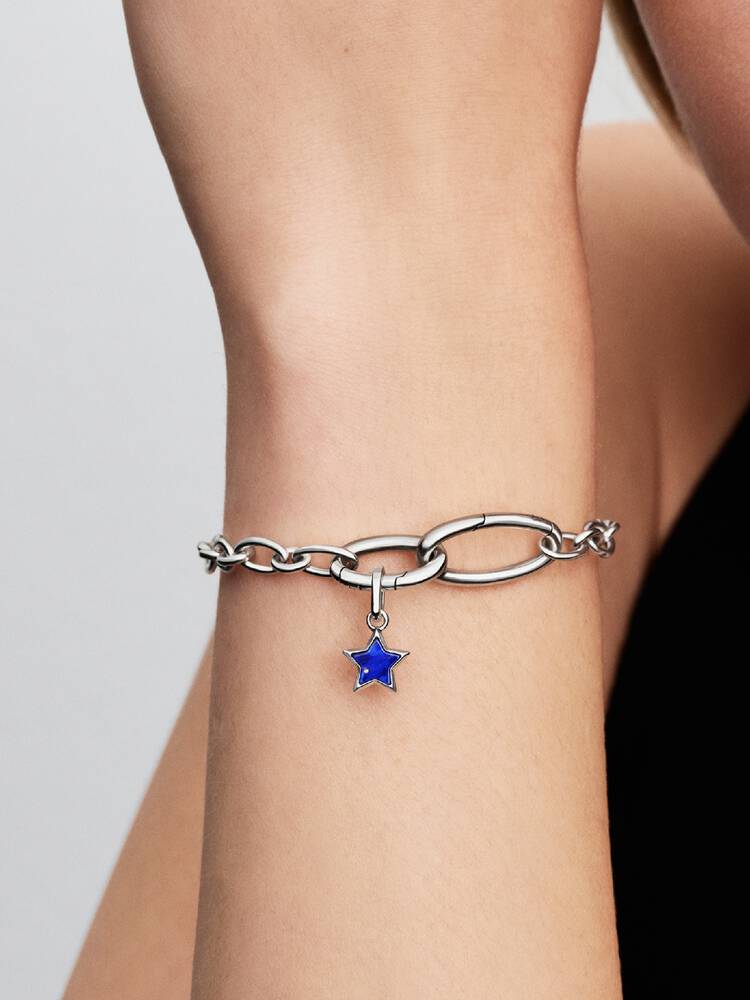 Charm / 794613C01