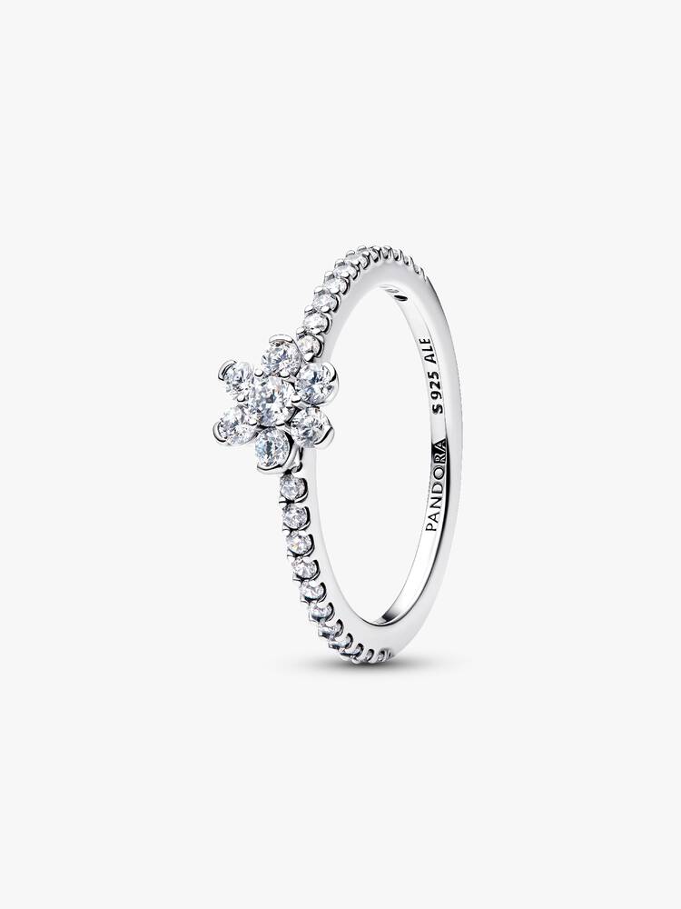 Flower sterling silver ring with clear cubic zirco