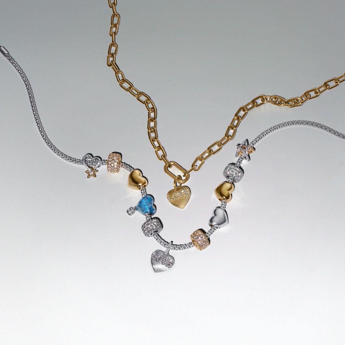 Pandora Moments Charm / 763590C01